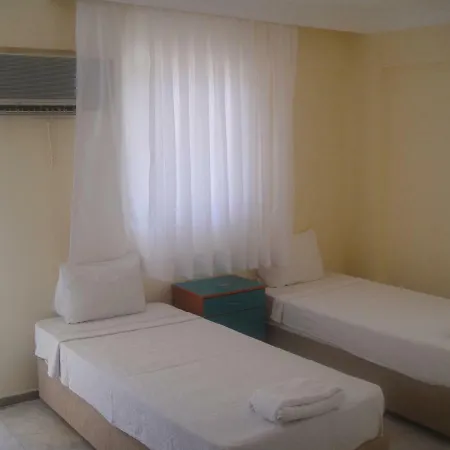 Zeybek Otel