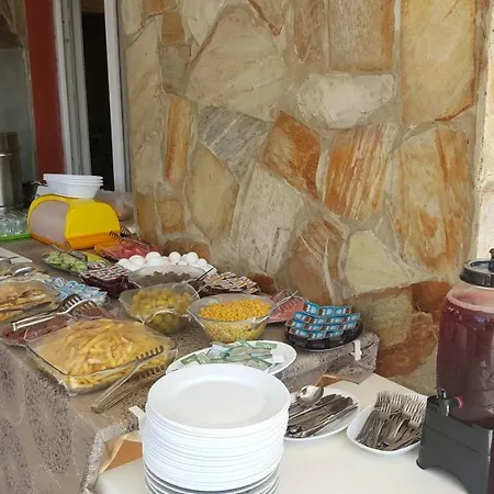 Otel Zeybek *