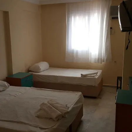 Hotel Zeybek Ürkmez