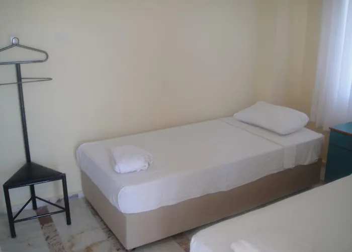 Zeybek Hotel Ürkmez