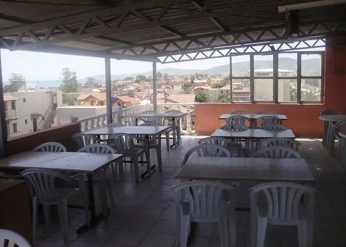 Zeybek Hotel Ürkmez