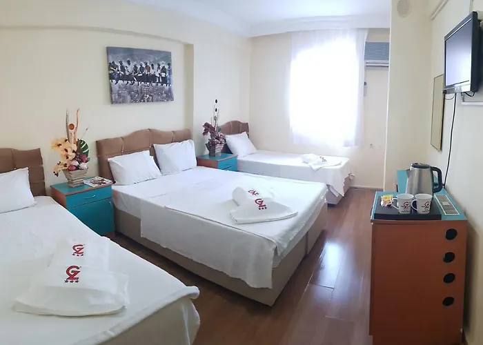 Hotel Zeybek Ürkmez